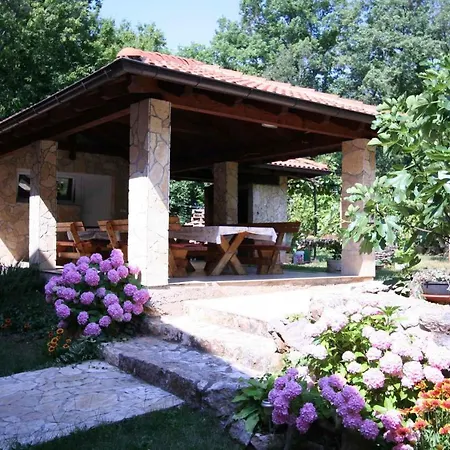 Apartment In Silo/insel Krk 13442